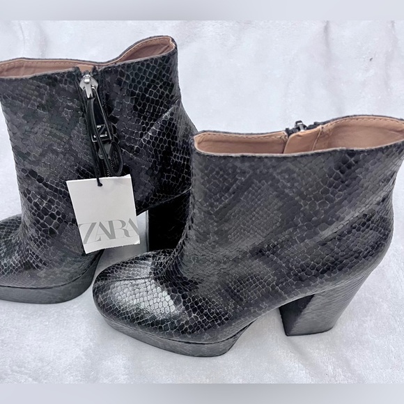 Zara Ankle Boot size 6 - Picture 3 of 5